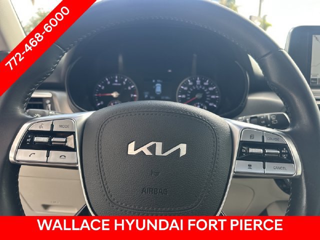 Used 2022 Kia Telluride S FWD image 20