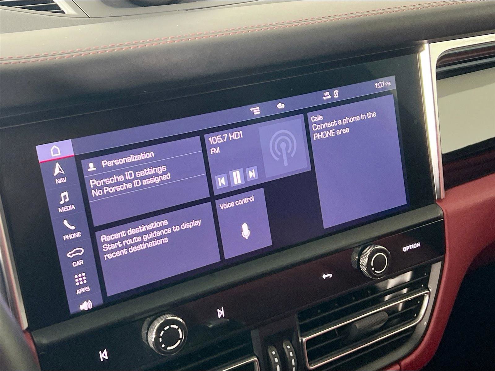 Used 2023 Porsche Macan S image 13