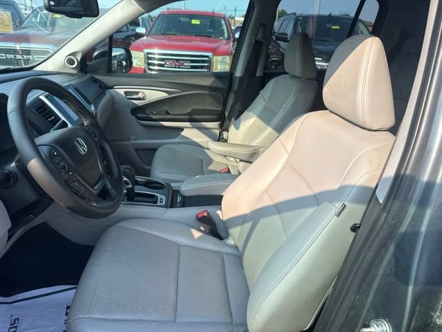 Used 2017 Honda Ridgeline RTL-T image 10