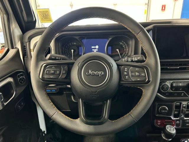 Used 2024 Jeep Wrangler Unlimited AWD/4WD image 14