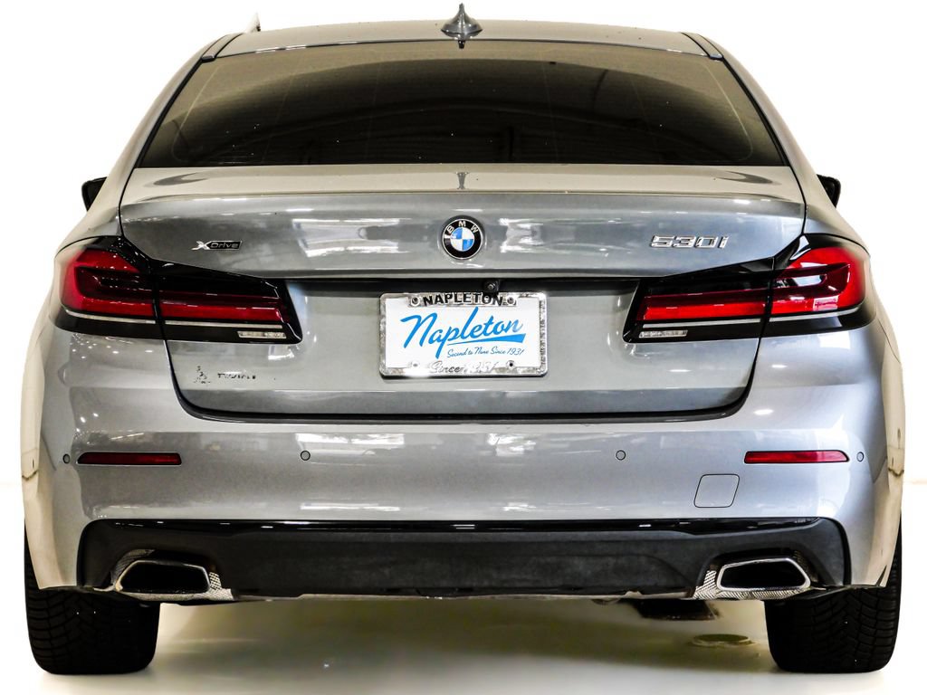 Used 2021 BMW 530i xDrive w/ Executive Package AWD/4WD image 7