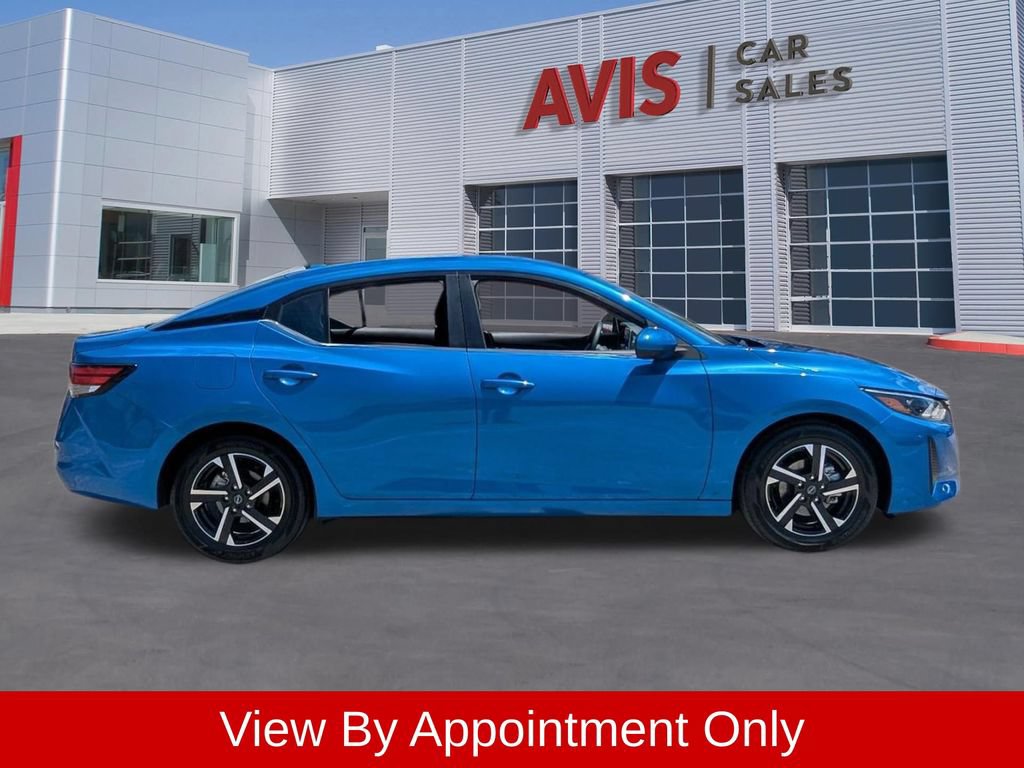 Used 2025 Nissan Sentra SV FWD image 5
