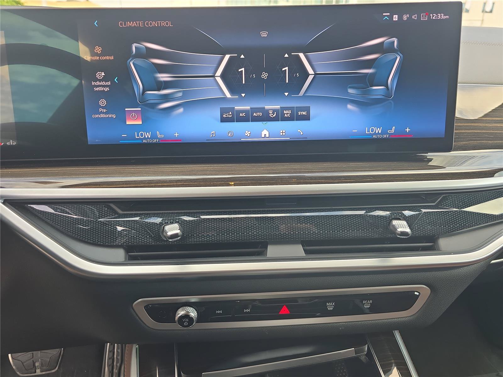 Certified 2024 BMW X5 xDrive40i w/ M Sport Package AWD/4WD image 21