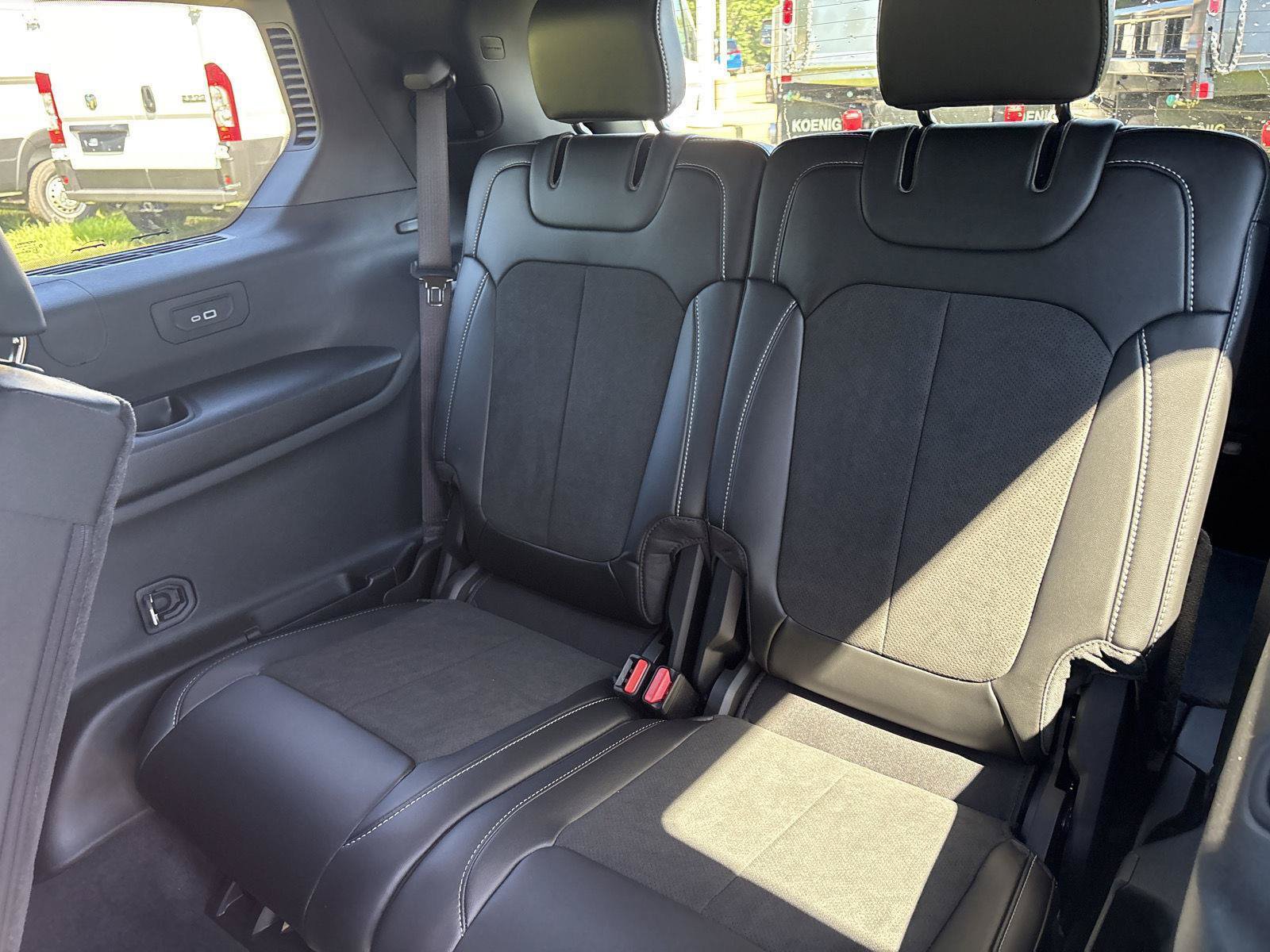 New 2026 Jeep Grand Cherokee L 4WD image 11