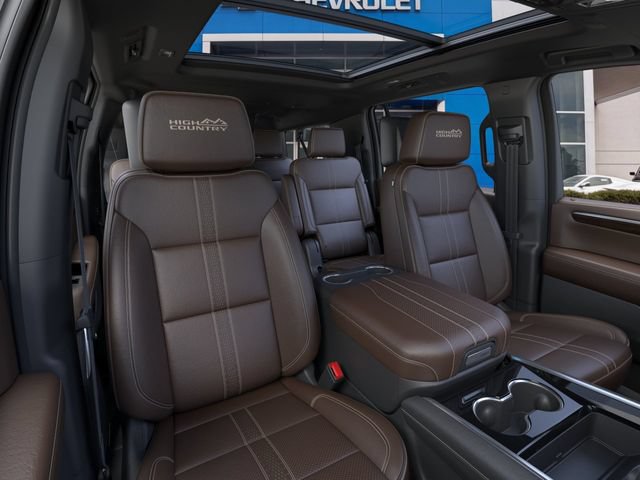 New 2026 Chevrolet Suburban High Country AWD/4WD image 16