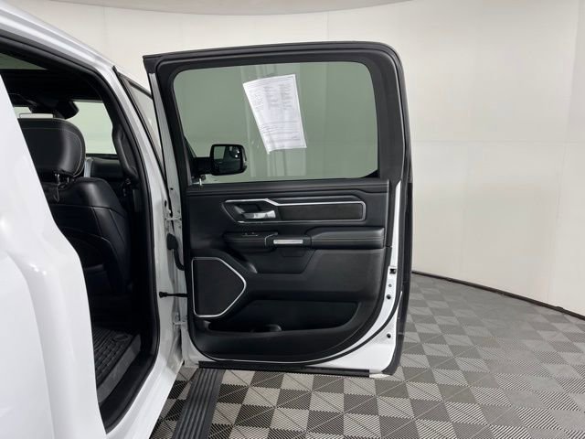 Used 2023 RAM 1500 Laramie AWD/4WD image 43