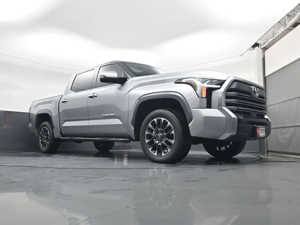 Used 2025 Toyota Tundra Limited image 18