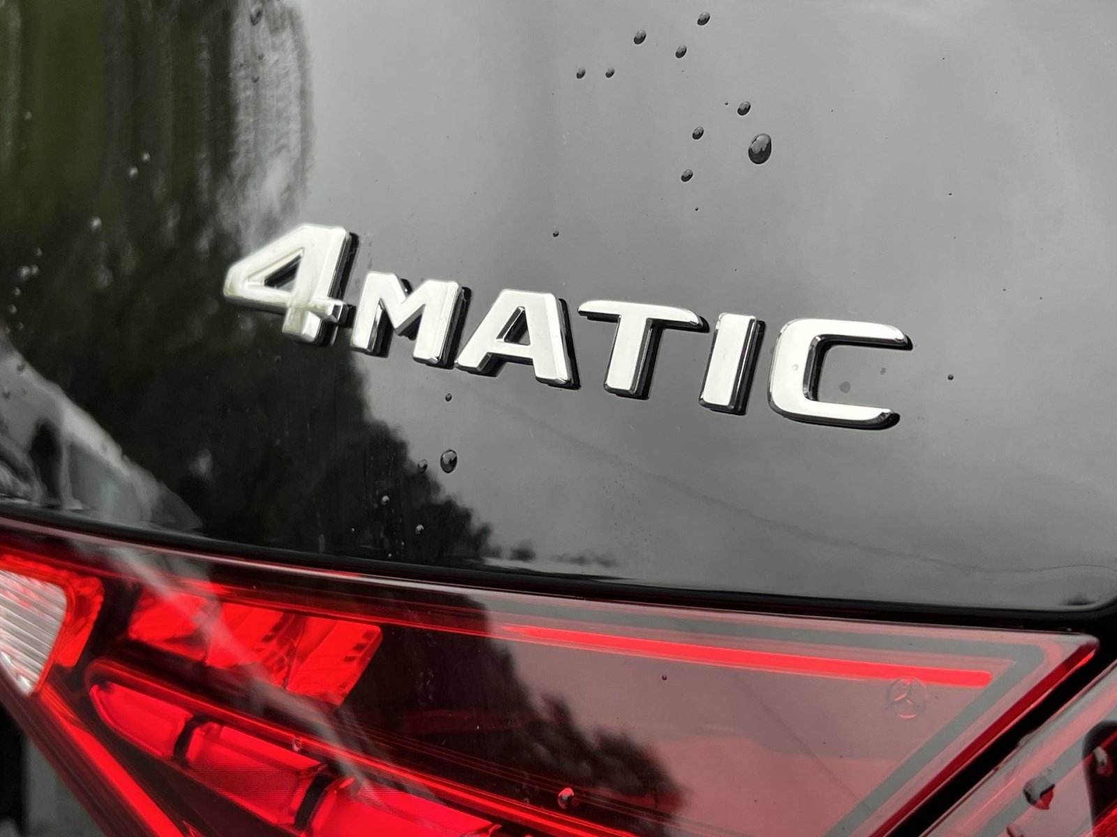 New 2025 Mercedes-Benz C 300 4MATIC Sedan image 28