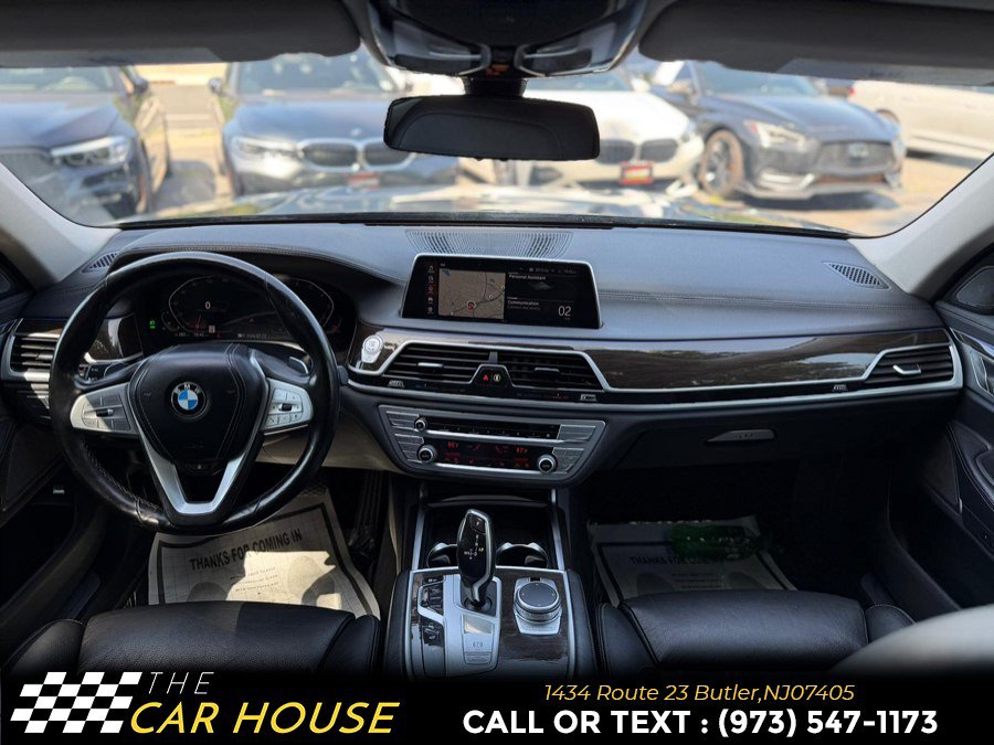 Used 2021 BMW 740i RWD image 24