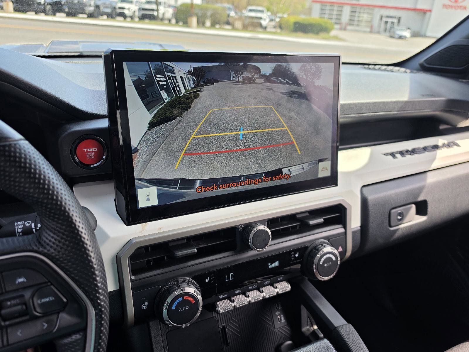 Used 2024 Toyota Tacoma TRD Sport w/ TRD Sport Upgrade Package AWD/4WD image 21