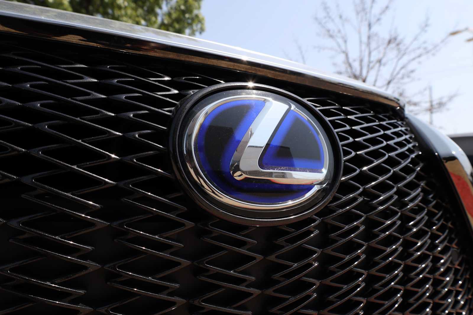 Used 2022 Lexus ES 300h F Sport w/ Accessory Package 2 FWD image 57