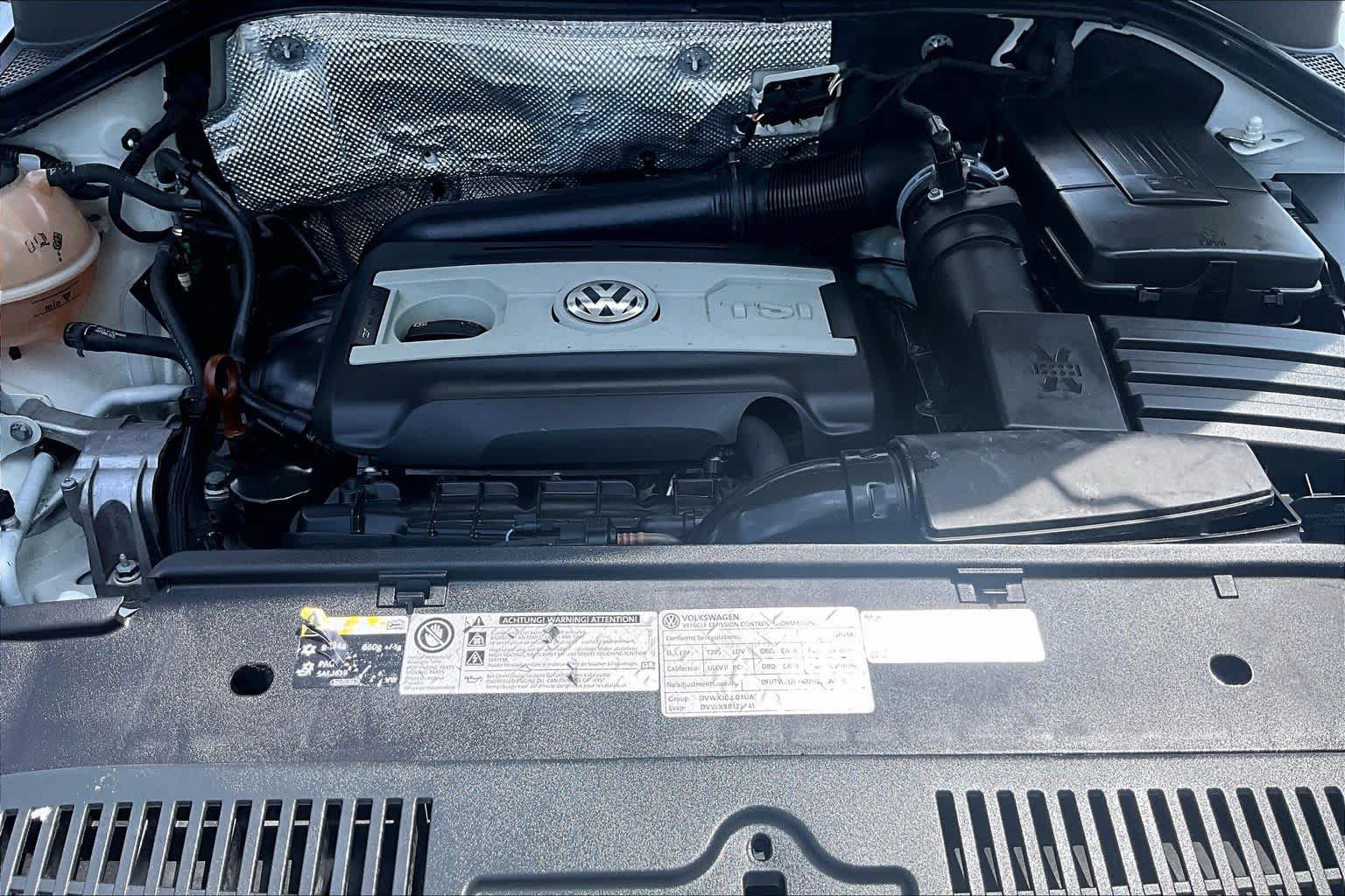 Used 2013 Volkswagen Tiguan SEL FWD image 29