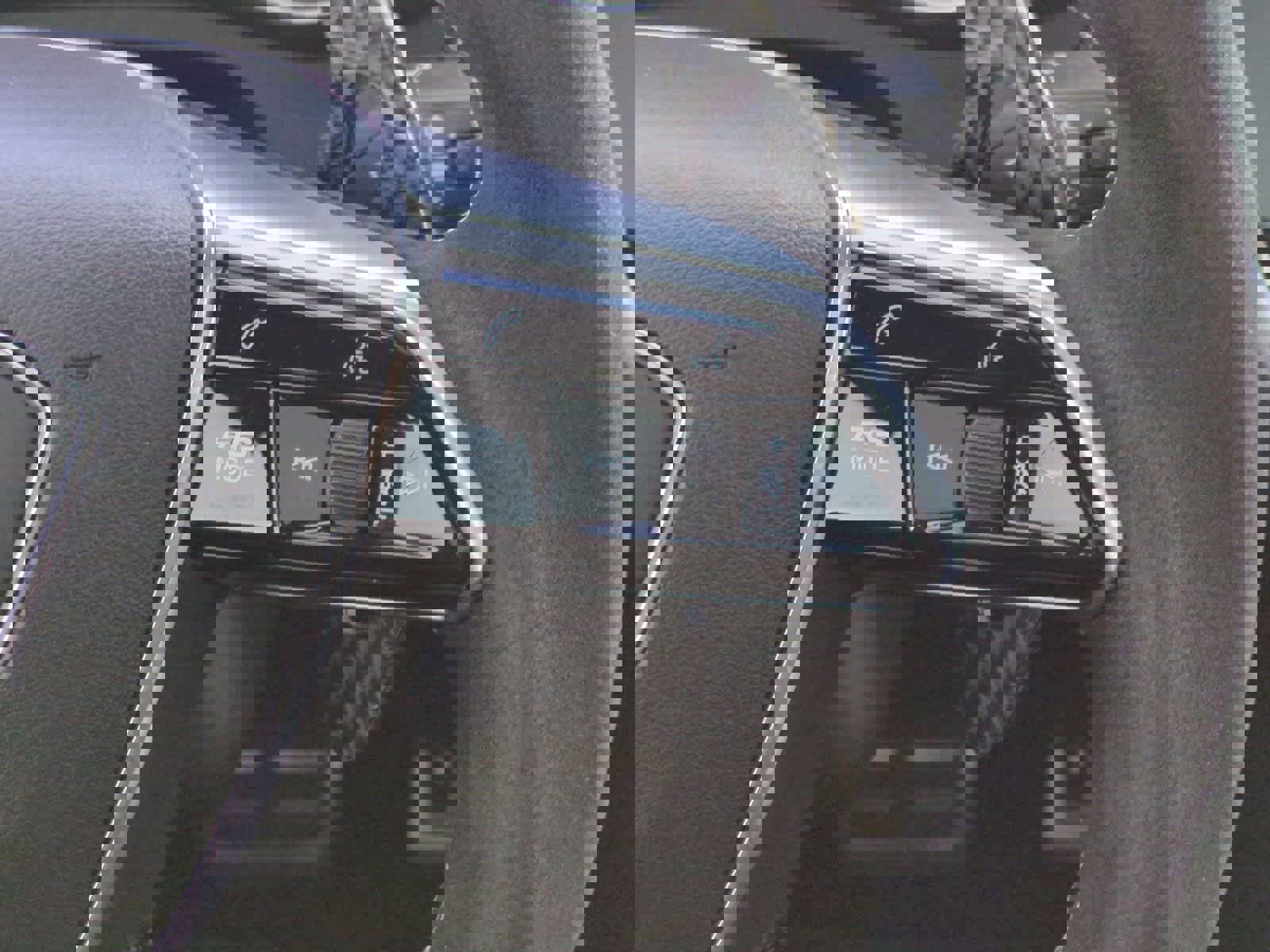 Used 2021 Audi RS 7 Sportback w/ Carbon Optic Package image 26