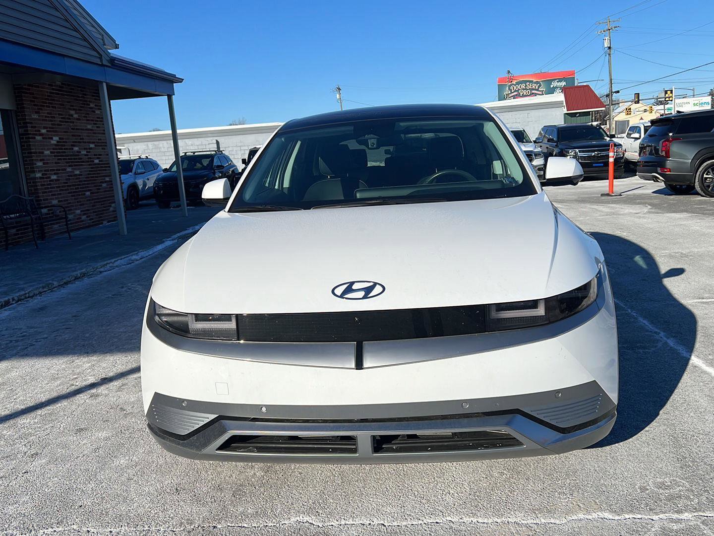 Used 2022 Hyundai Ioniq 5 Limited w/ Cargo Package image 8