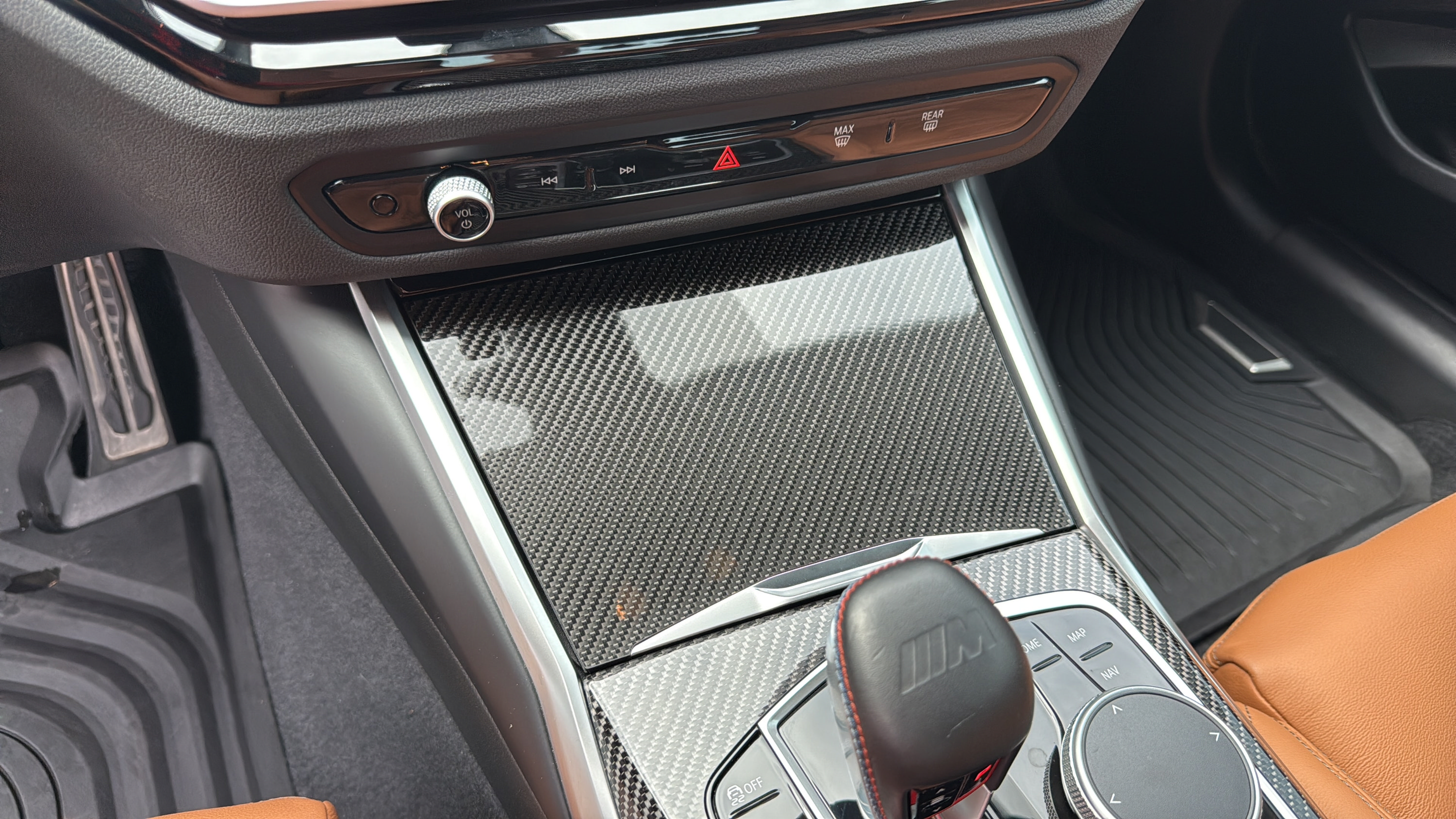 Used 2024 BMW M2 w/ Lighting Package RWD image 25