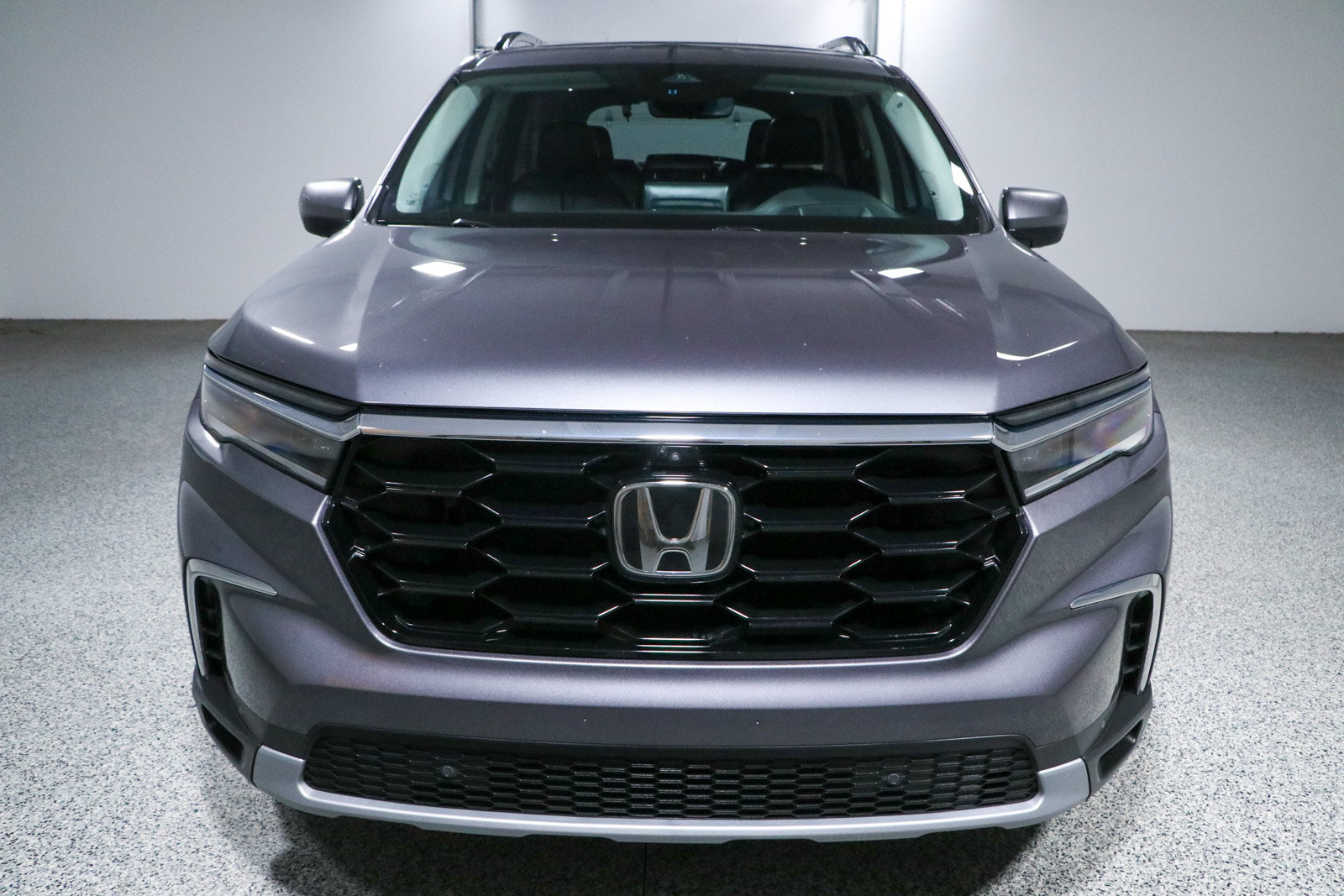 Used 2023 Honda Pilot Elite image 4