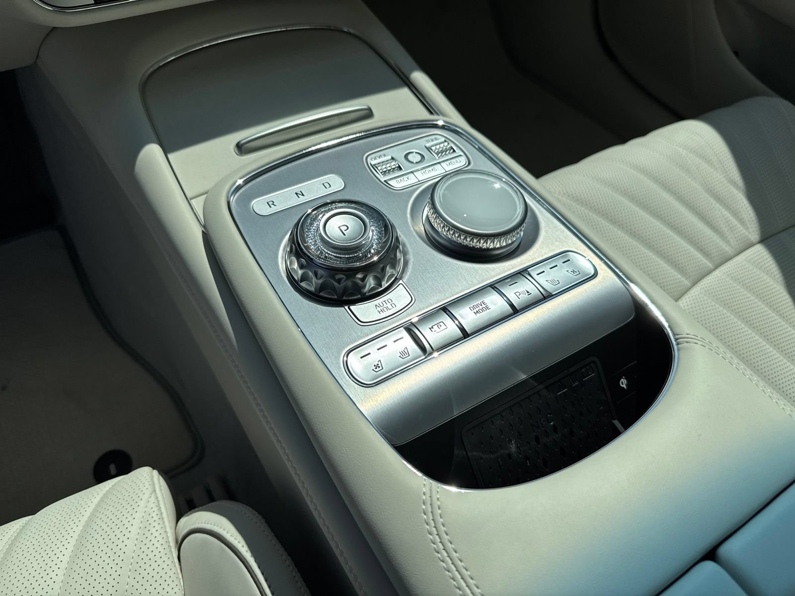 New 2026 Genesis G90 3.5T AWD/4WD image 25