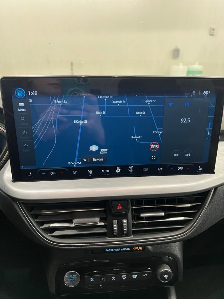 Used 2024 Ford Escape Platinum image 21