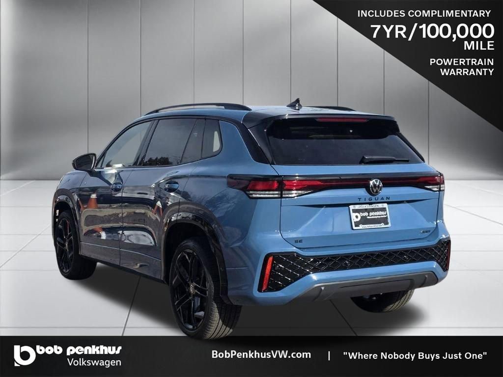 New 2026 Volkswagen Tiguan SE R-Line image 32