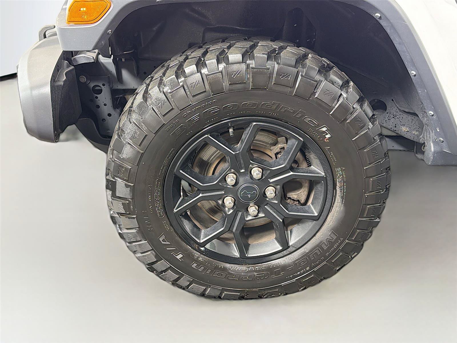Used 2025 Jeep Gladiator Sport AWD/4WD image 32