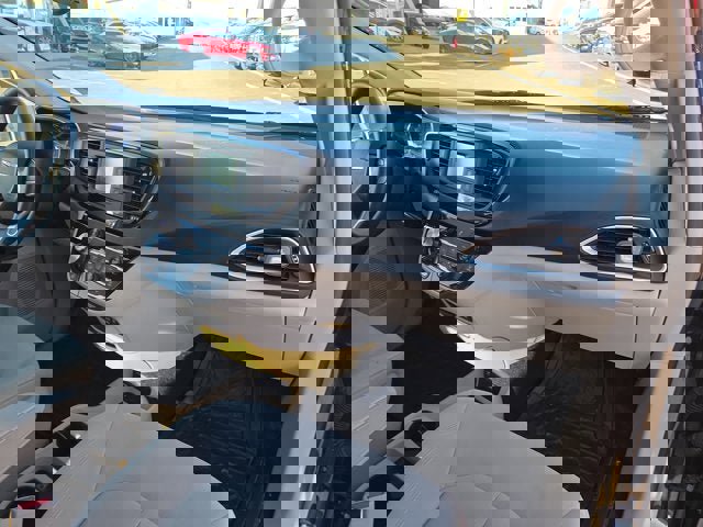 Used 2017 Chrysler Pacifica LX image 14