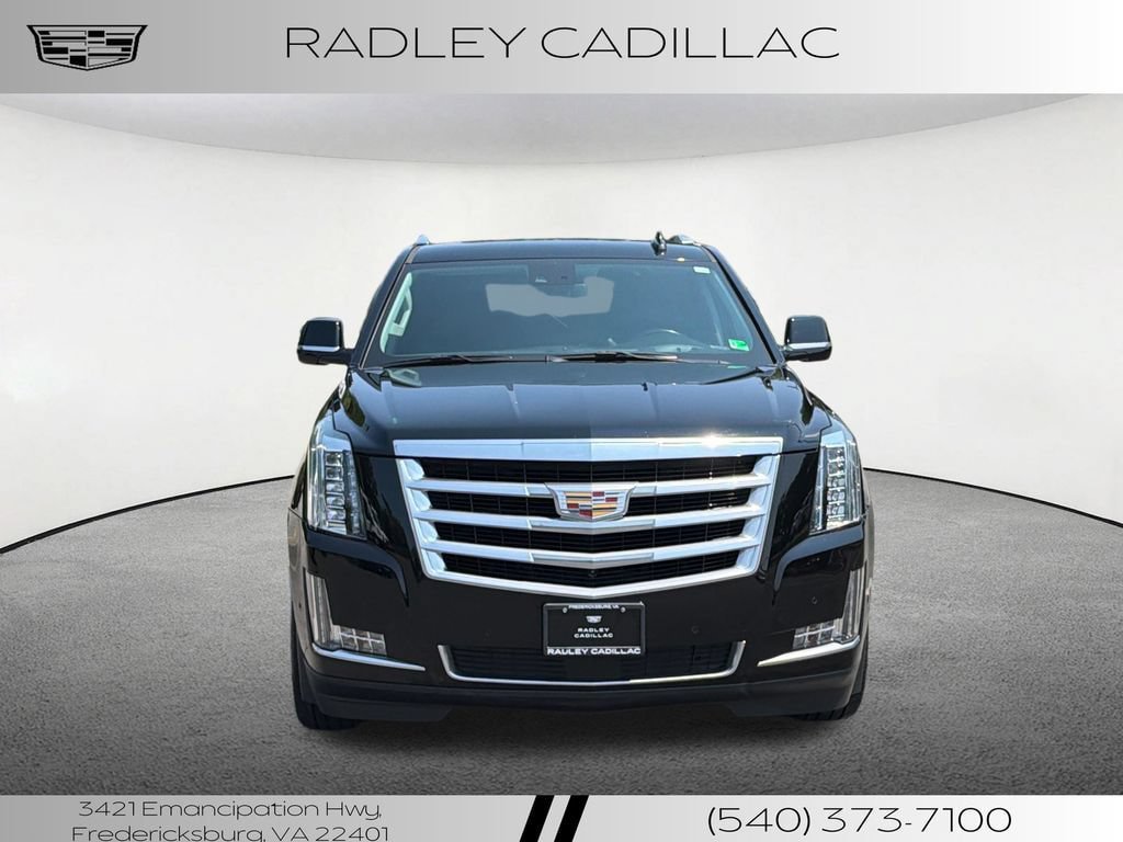 Used 2020 Cadillac Escalade Premium Luxury AWD/4WD image 22