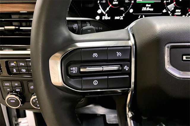 Certified 2025 GMC Yukon Denali image 20