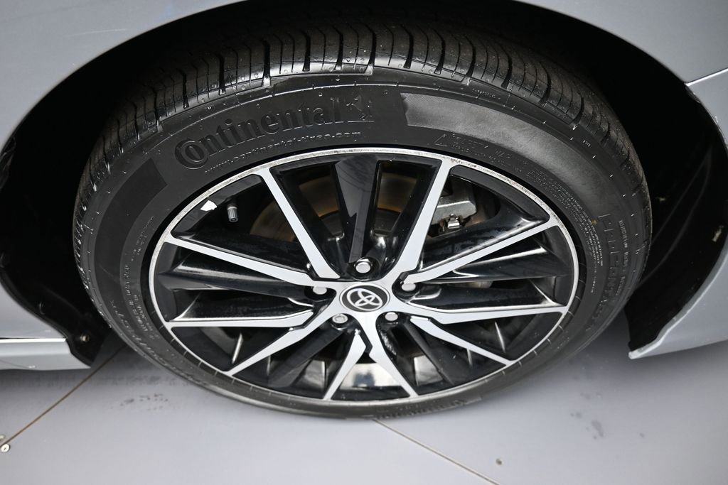 Certified 2023 Toyota Camry SE w/ Cold Weather Package AWD/4WD image 12