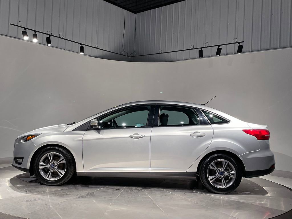 Used 2017 Ford Focus SE image 14
