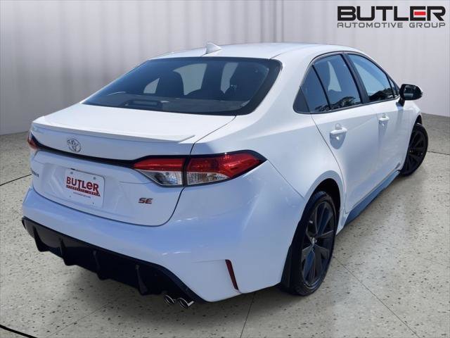 Certified 2026 Toyota Corolla SE FWD image 5