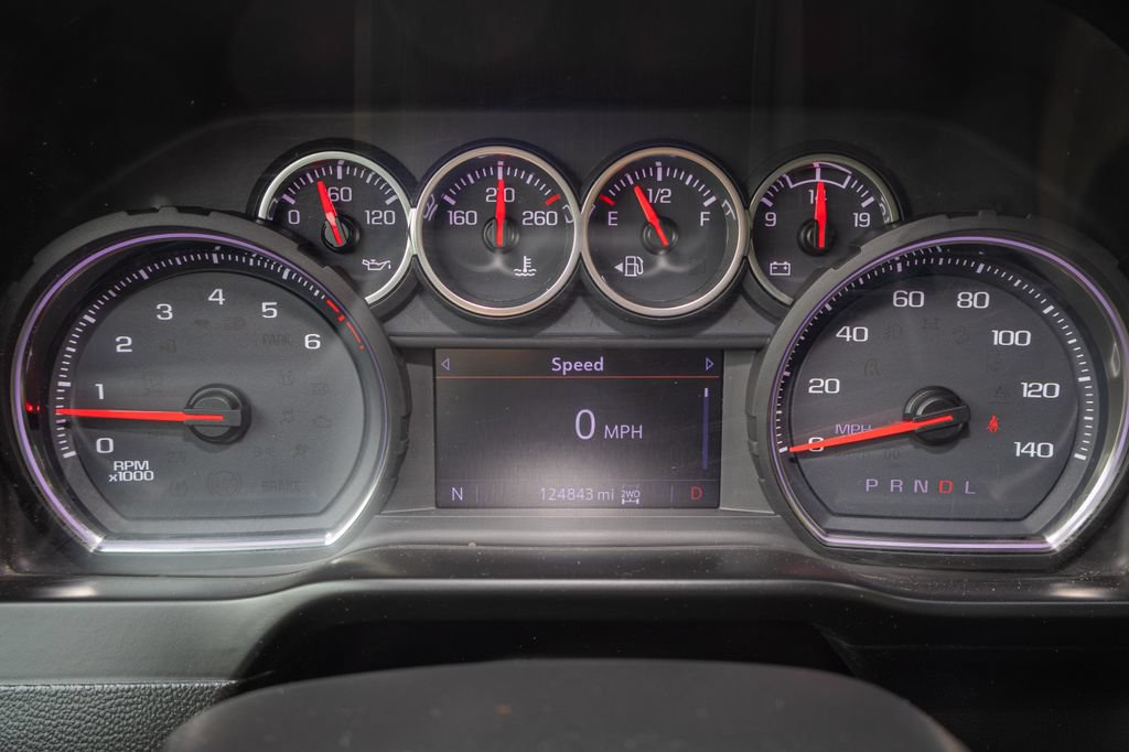 Used 2020 Chevrolet Silverado 2500 LT AWD/4WD image 17