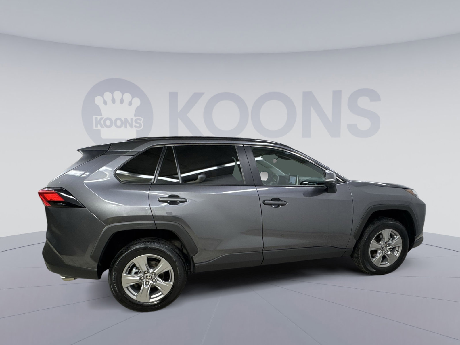 Used 2025 Toyota RAV4 XLE image 13