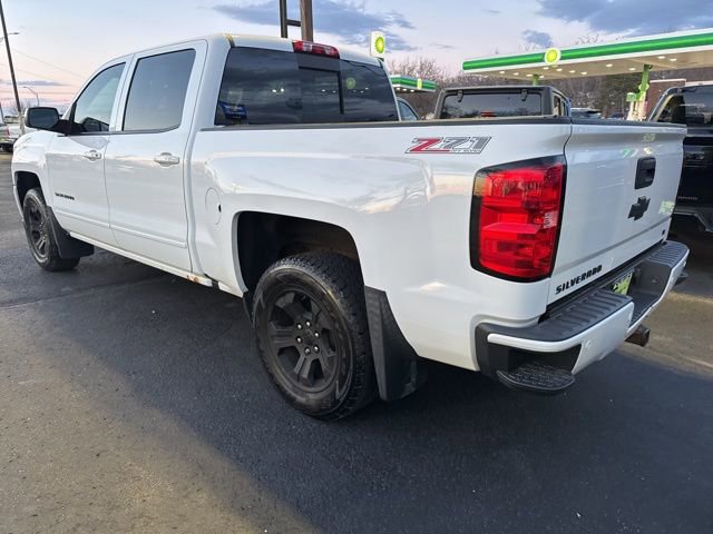 Used 2016 Chevrolet Silverado 1500 LT w/ All Star Edition AWD/4WD image 4