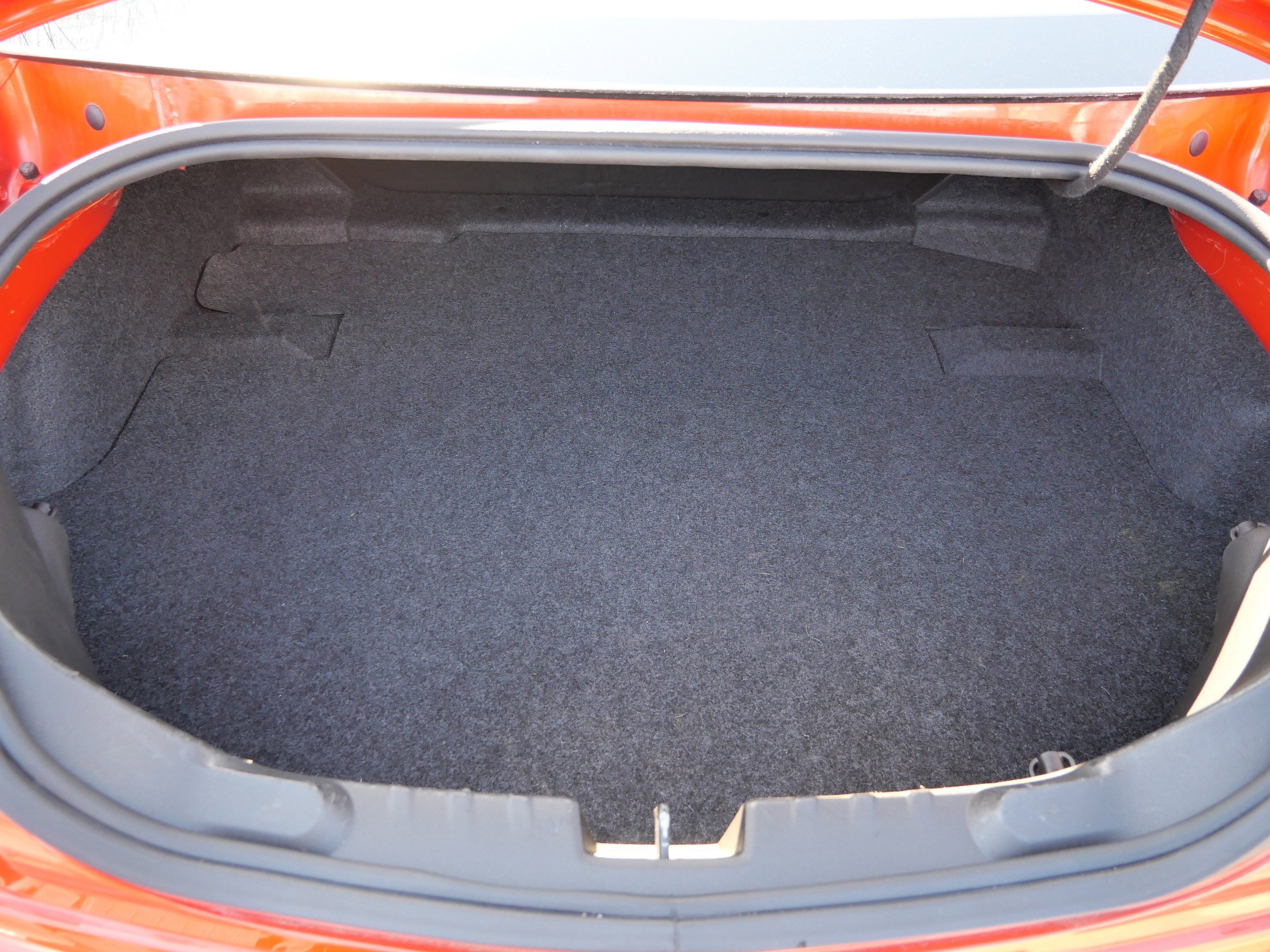 Used 2012 Chevrolet Camaro LS RWD image 18