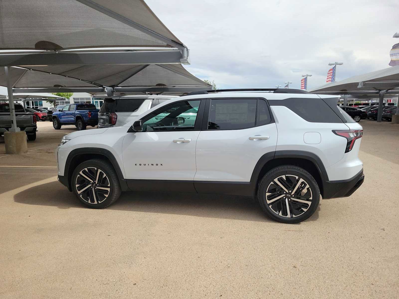 New 2026 Chevrolet Equinox RS w/ Safety and Technology Package AWD/4WD image 5