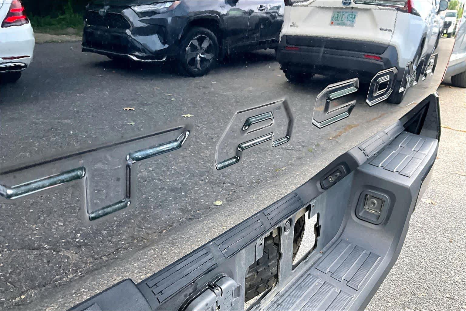 Certified 2024 Toyota Tacoma SR5 AWD/4WD image 10