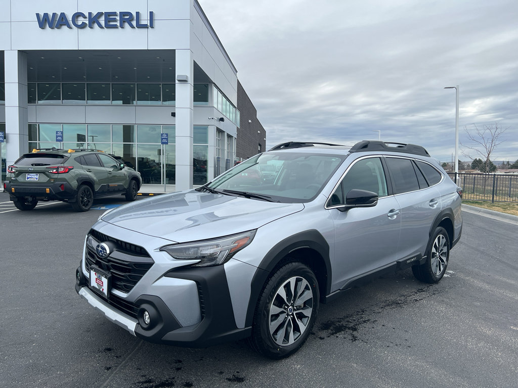 Used 2025 Subaru Outback Limited image 1