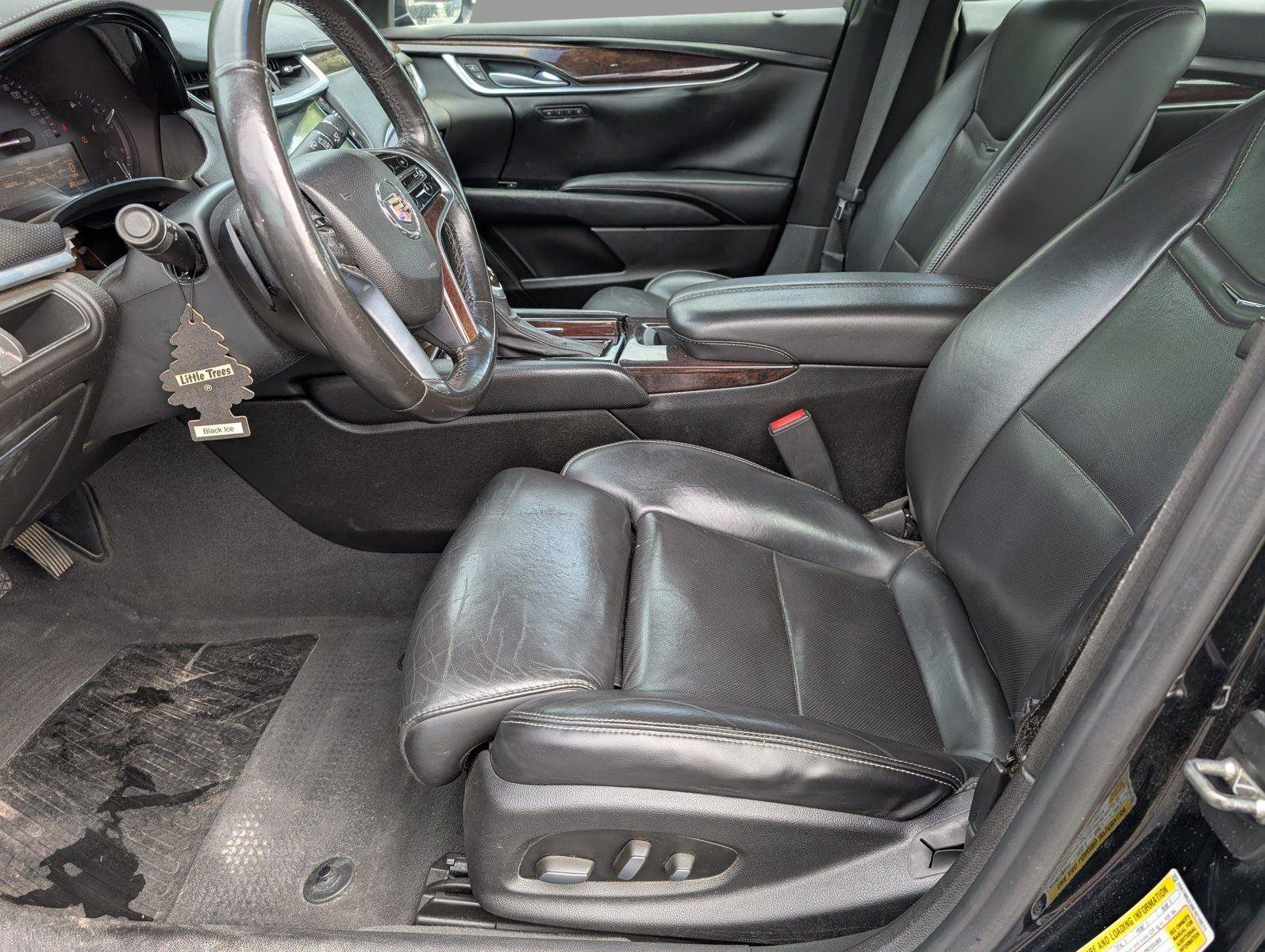 Used 2014 Cadillac XTS Luxury w/ Driver Awareness Package FWD image 12
