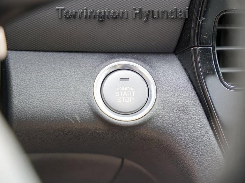 Used 2021 Hyundai Ioniq SEL image 22