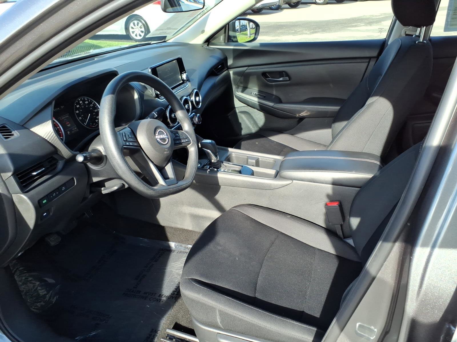 Certified 2025 Nissan Sentra S FWD image 12