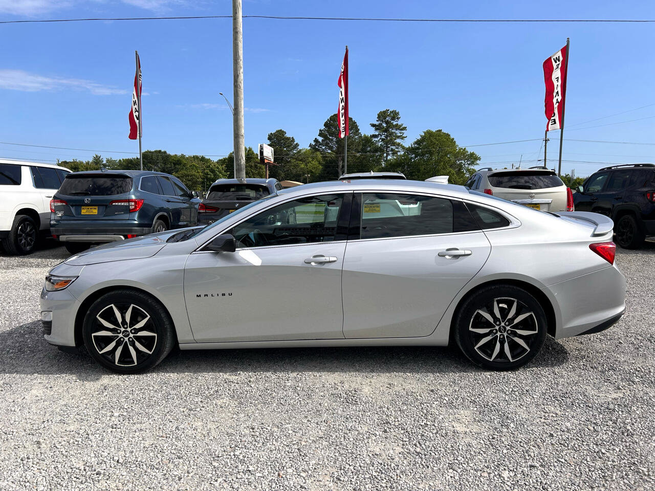 Used 2021 Chevrolet Malibu RS image 20
