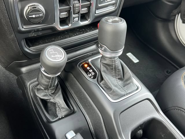 New 2027 Jeep Wrangler Unlimited Sahara AWD/4WD image 28