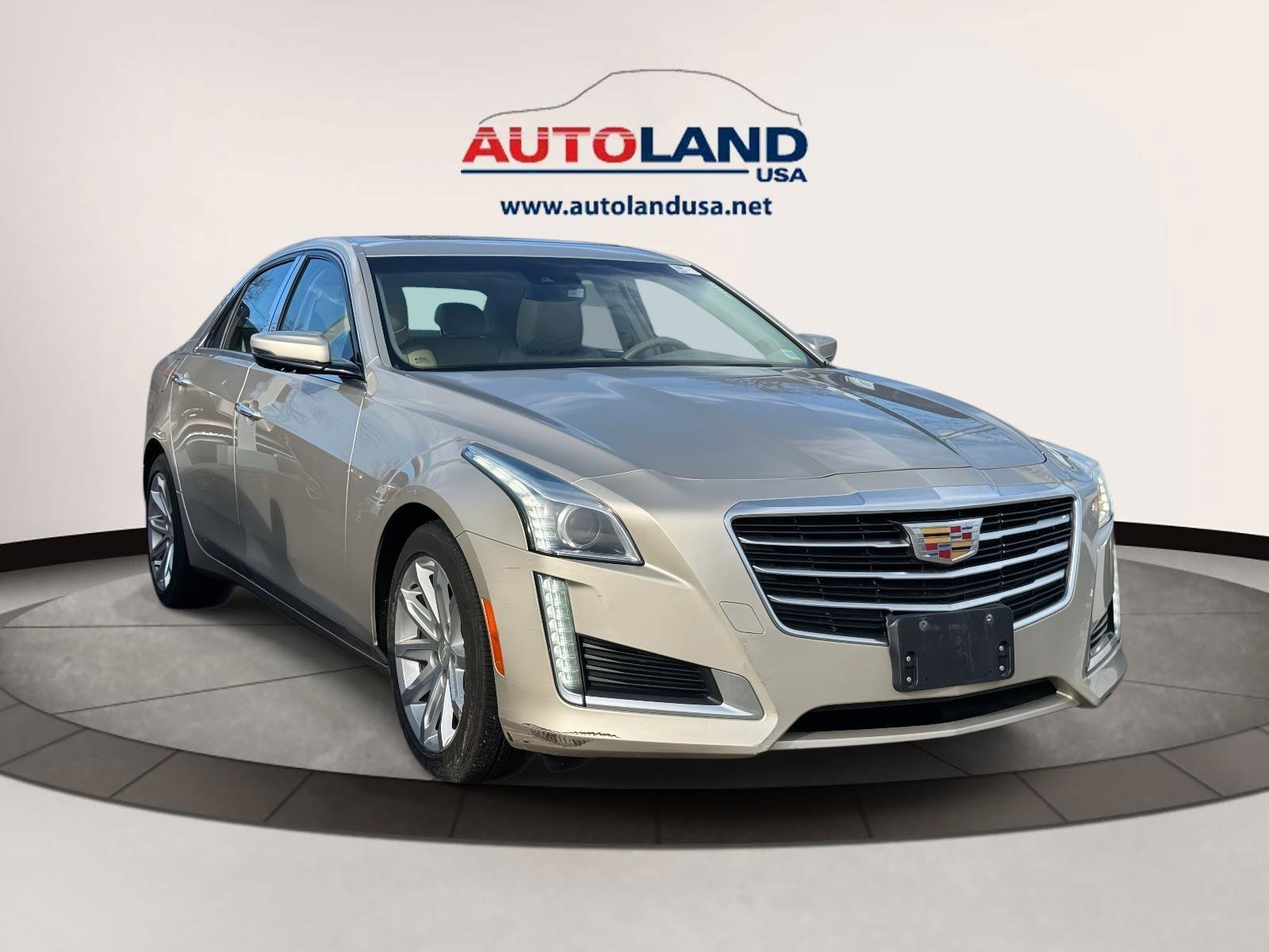 Used 2015 Cadillac CTS Luxury image 2