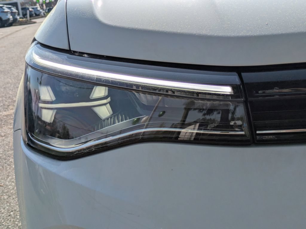New 2026 Volkswagen Taos S FWD image 10