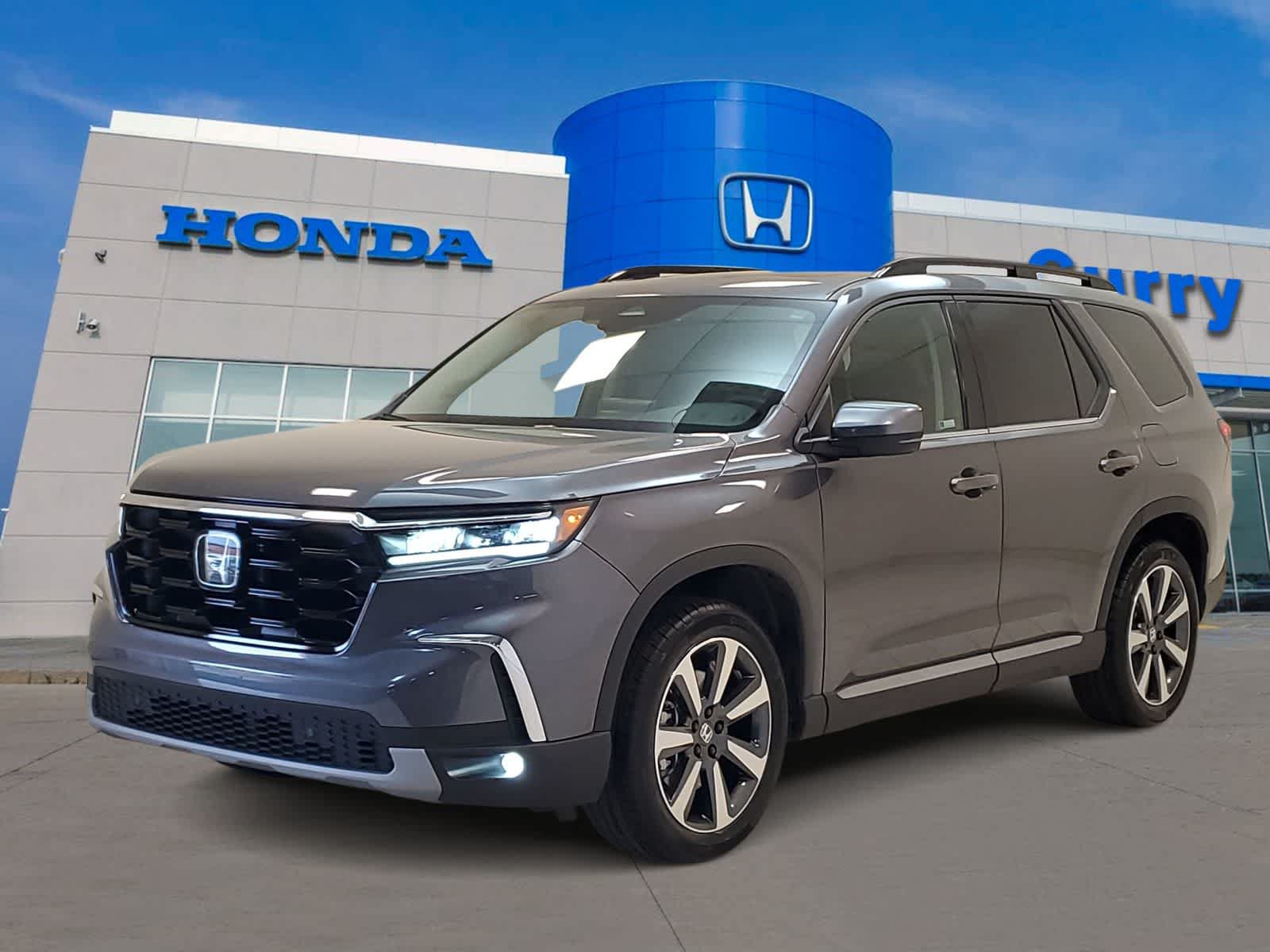 Certified 2025 Honda Pilot Touring