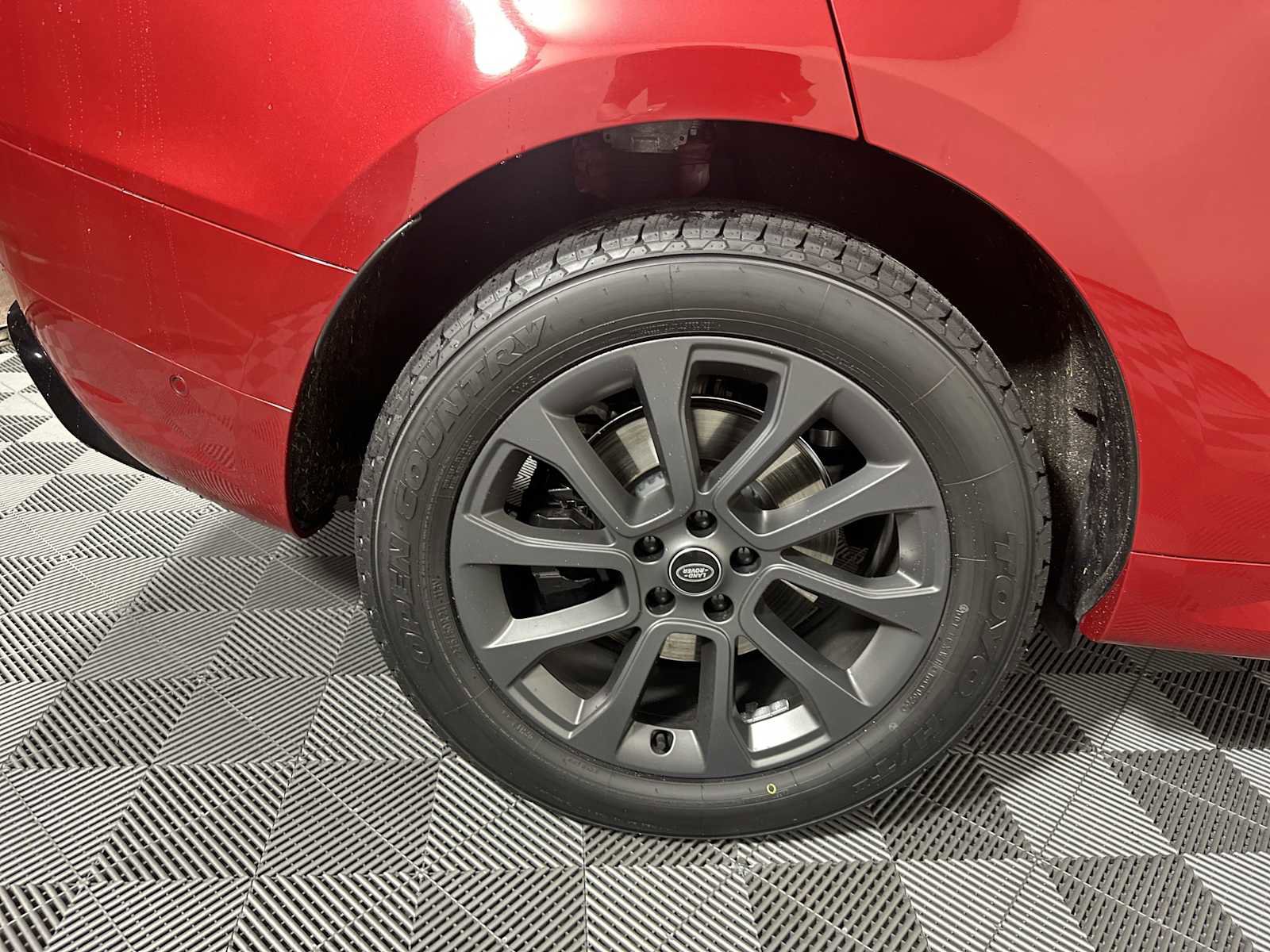 Used 2024 Land Rover Range Rover Sport Dynamic SE image 32