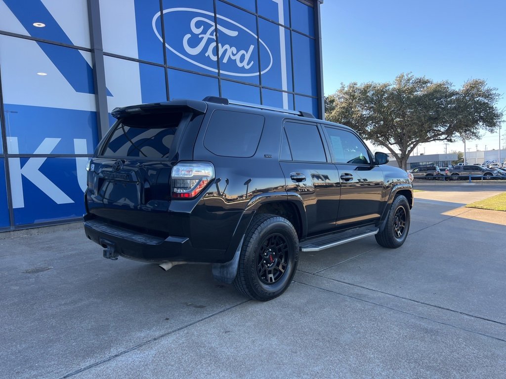 Used 2019 Toyota 4Runner SR5 Premium image 7