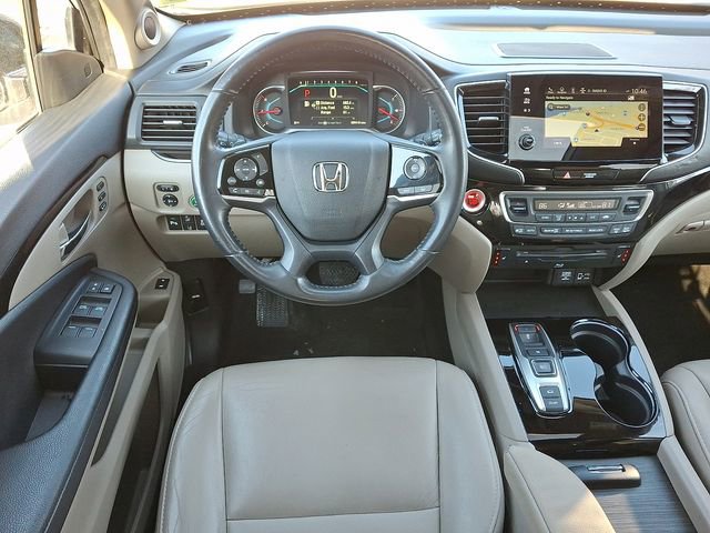 Certified 2019 Honda Pilot Touring image 10
