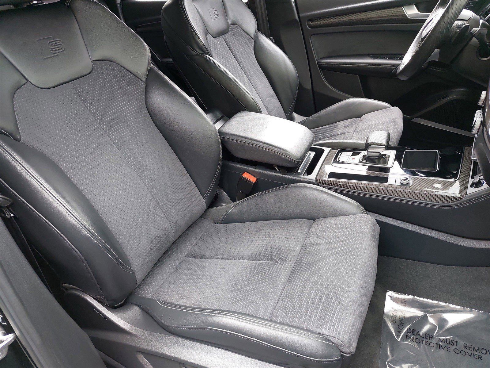 Used 2023 Audi SQ5 Prestige w/ Prestige Package image 11