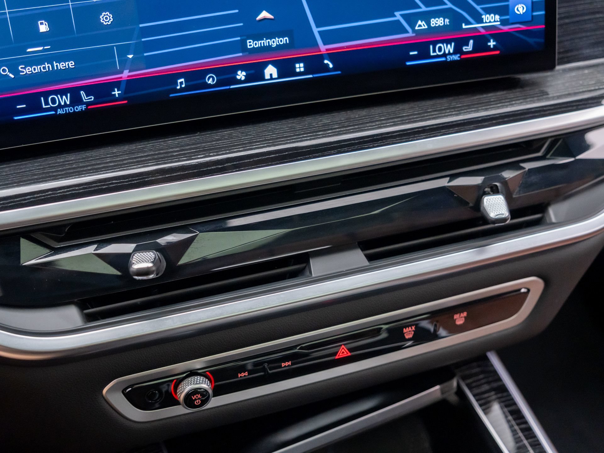 Certified 2026 BMW X5 M60i AWD/4WD image 29